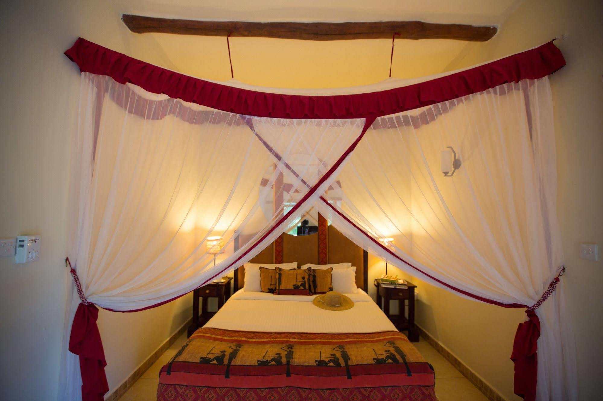 Hotel Afrochic Diani Ukunda Exteriér fotografie